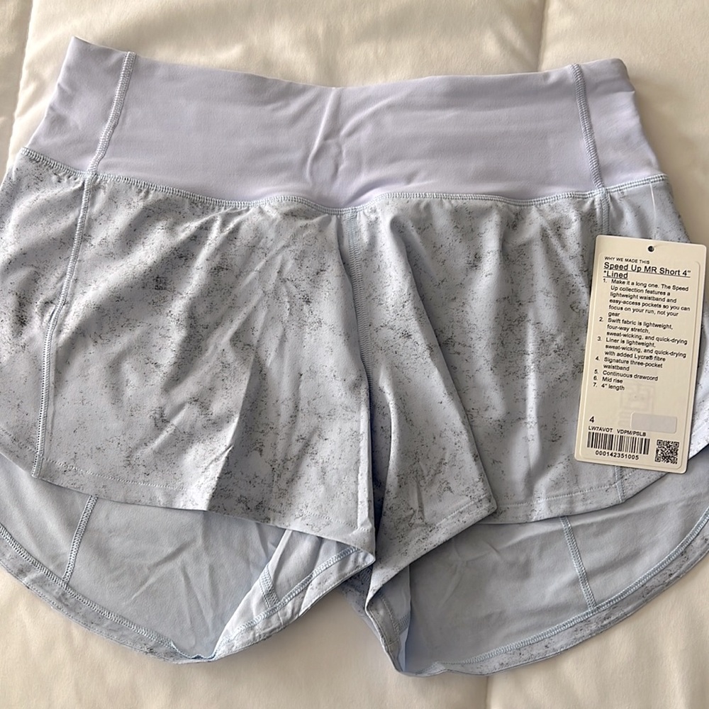 🚨 NWT 🚨 size 4 - Speed Up MR short 4” *lined